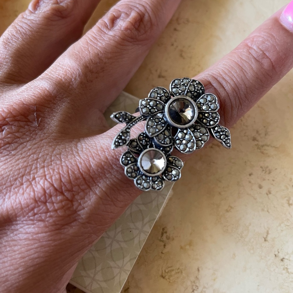 Fossil silver Flower Ring